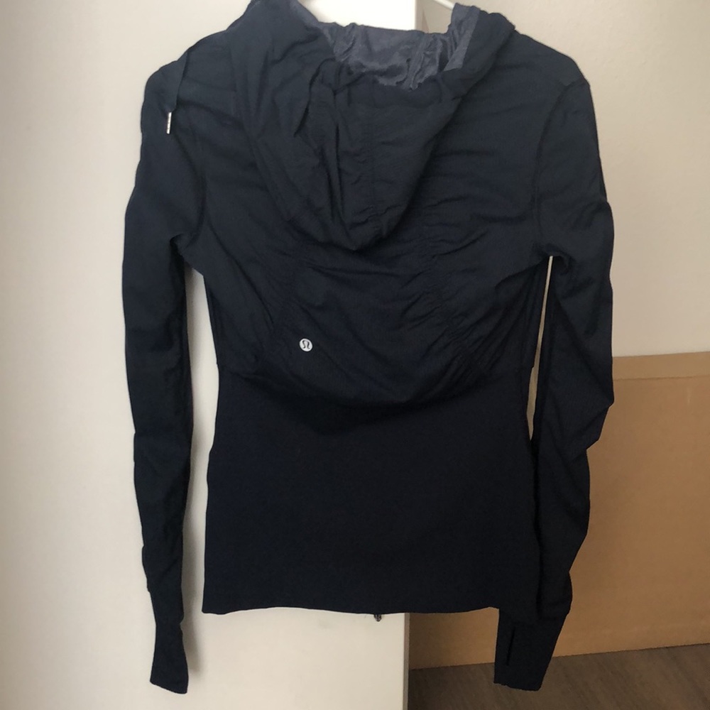 Lululemon Reversible Jacket - image 4